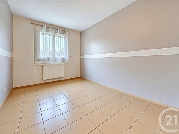 Maison à vendre  5 pièces - 107,80 m2 MORMANT - 77
