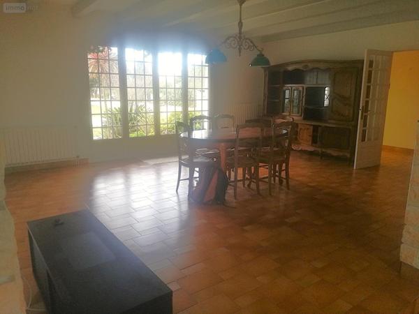 Villa à vendre à Saint-Denis-d'Oléron en Charente-Maritime (17650), ref : FD/JOM/25-45