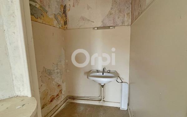 Maison à vendre    4 pièces • 94 m2 La Jonchère-Saint-Maurice