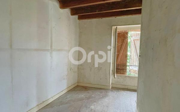 Maison à vendre    4 pièces • 94 m2 La Jonchère-Saint-Maurice