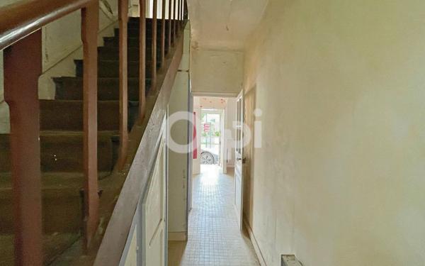 Maison à vendre    4 pièces • 94 m2 La Jonchère-Saint-Maurice