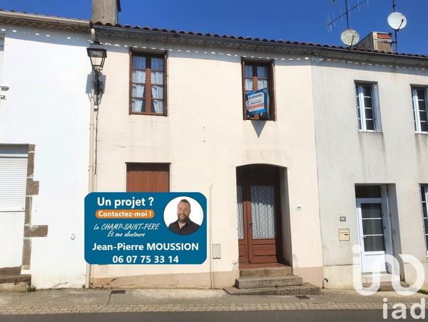 Maison de ville 6 pièces de 115 m² à Le Champ-Saint-Père (85540)