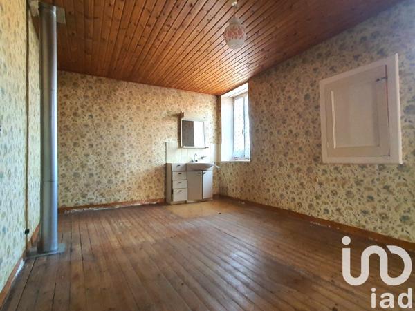 Maison de ville 6 pièces de 115 m² à Le Champ-Saint-Père (85540)