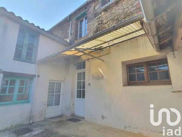 Maison de ville 6 pièces de 115 m² à Le Champ-Saint-Père (85540)