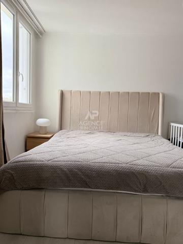 "Versailles Ermitage" - Appartement meublé 3 pièces de 59 m² avec box, sans vis-à-vis ! Loyer 1 650 €/mois charges comprises **  - Référence  29309