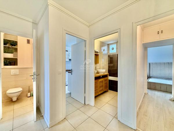 "Versailles Ermitage" - Appartement meublé 3 pièces de 59 m² avec box, sans vis-à-vis ! Loyer 1 650 €/mois charges comprises **  - Référence  29309