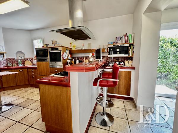 Villa d'architecte avec T2 neuf, vue exceptionnelle