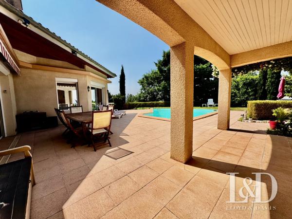 Villa d'architecte avec T2 neuf, vue exceptionnelle