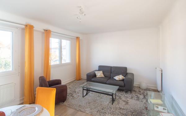 Appartement à louer    4 pièces • 87,30 m2 Pau