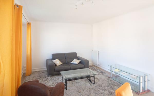 Appartement à louer    4 pièces • 87,30 m2 Pau