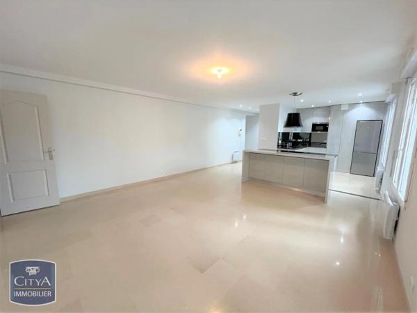 Appartement à louer 3 pièces 79.41m² Le Raincy (93340)