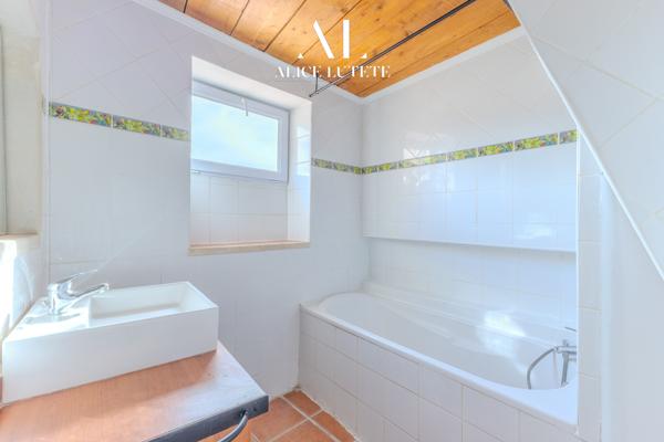 Auriol (13390) BELYS - T4 en triplex de 59 m²