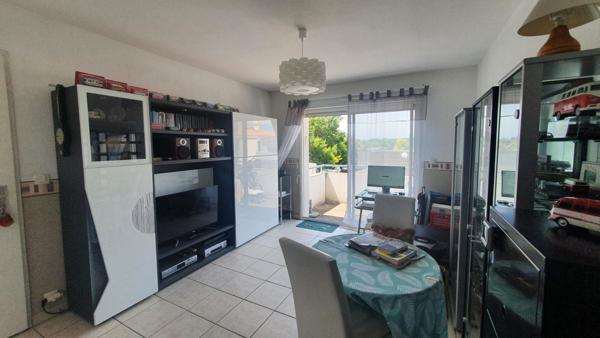 Appartement 2 pièces à vendre Tonnay Charente - 17430 / Réf: 3311