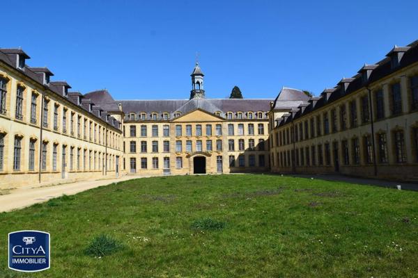 Appartement à louer 3 pièces 75.65m² Sedan (08200)