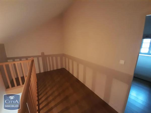 Appartement à louer 3 pièces 75.65m² Sedan (08200)