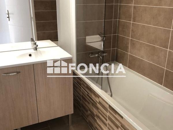 Location Appartement 3 pièces 61.75 m² - 1 RUE DU TREFLE BLANC Istres 13800