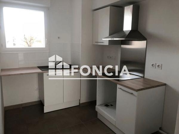 Location Appartement 3 pièces 61.75 m² - 1 RUE DU TREFLE BLANC Istres 13800