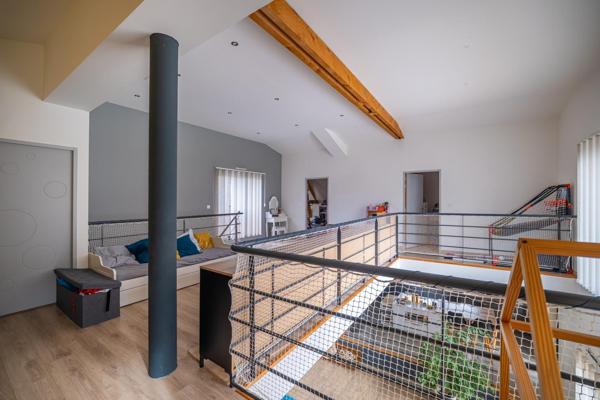 Maison à Le Mans, 72000 - 7 pièces 206m²
