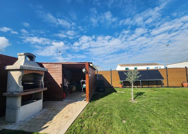 À vendre : Charmante maison de plain-pied 4 pièces – 97 m² habitables + garage et abri bois - SAINT PIERRE D'OLERON (17)