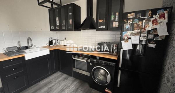 À vendre Appartement 2 pièces 65 m² - Martigues 13500