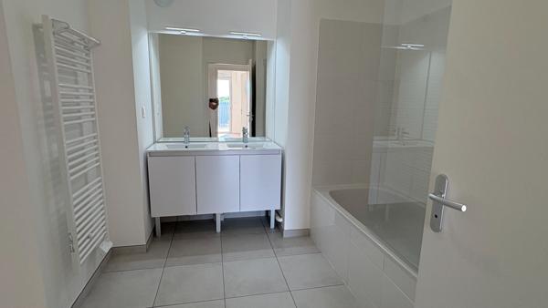 À louer - Appartement T4 neuf avec ascenseur, terrasse et parking - Les Ponts-de-Cé