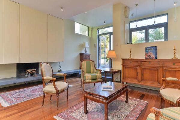 Collonges-au-Mont d'Or - Appartement de 99 m² - 2 Chambres - Jardin environ 300m²
