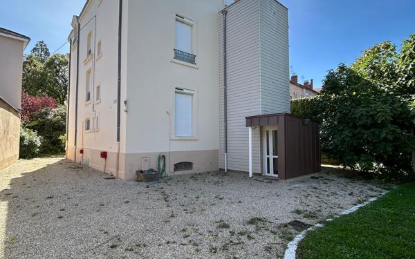 Maison à vendre    11 pièces • 367 m2 Bourg-en-Bresse