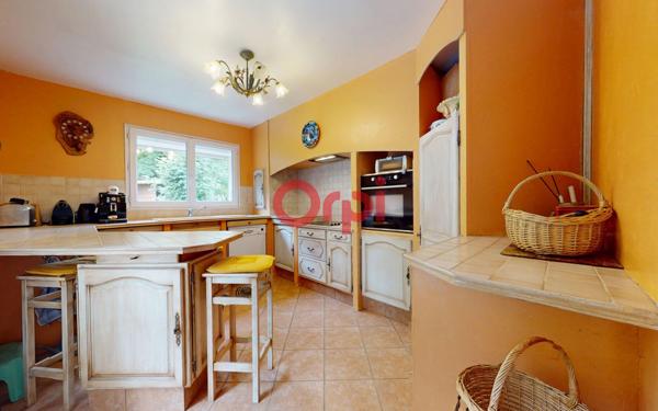 Maison à vendre    6 pièces • 146 m2 Coubron