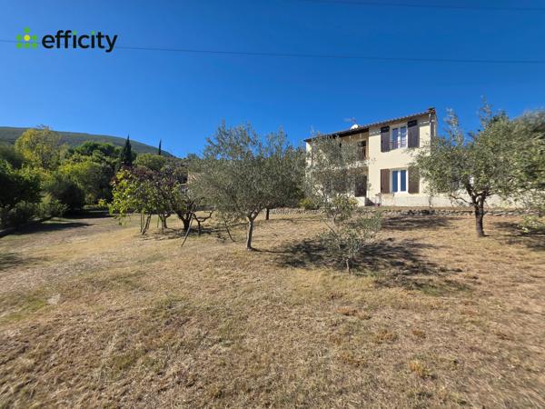 Maison
         6 pièces
        - 100 m² Exclusivité 230 000 €*