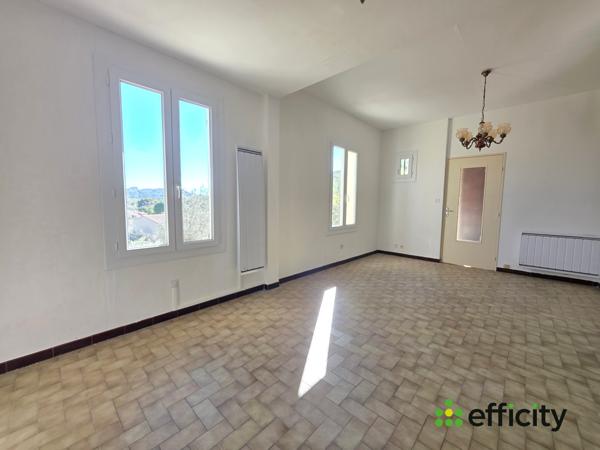 Maison
         6 pièces
        - 100 m² Exclusivité 230 000 €*