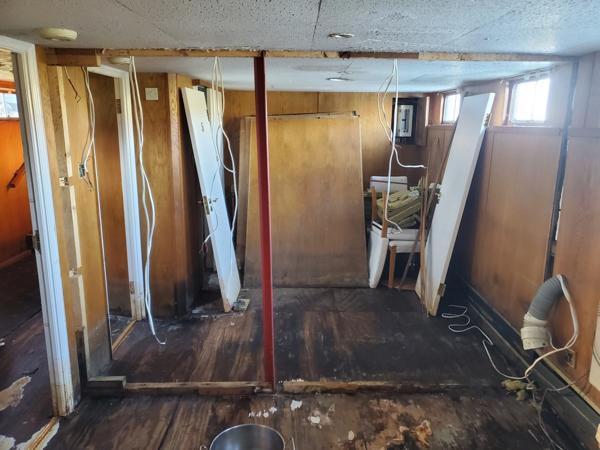 PÉNICHE d'HABITATION 172m² habitables avec Piscine