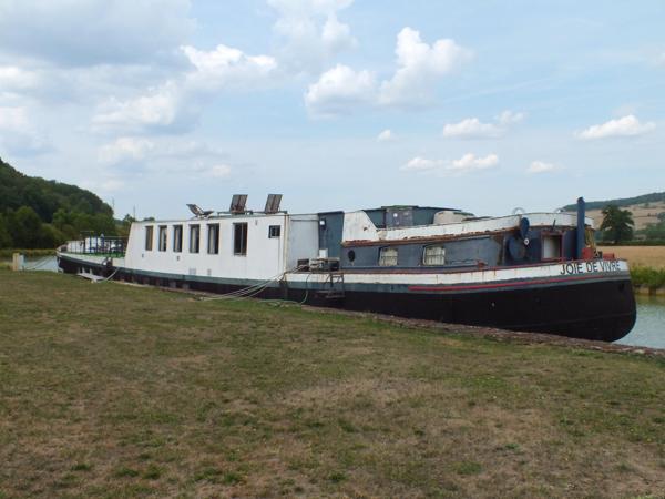 PÉNICHE d'HABITATION 172m² habitables avec Piscine