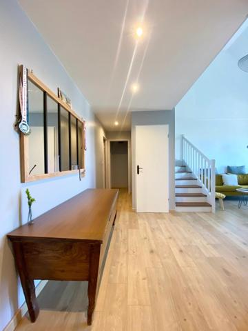 Appartement 5 pièces - 97 m2 - Balcon