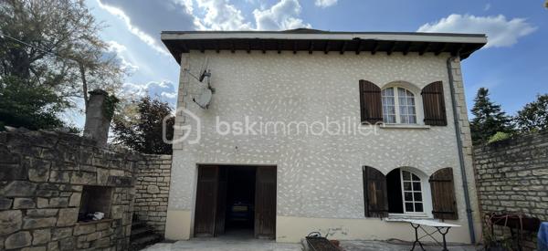 Maison traditionnelle de 198 m²