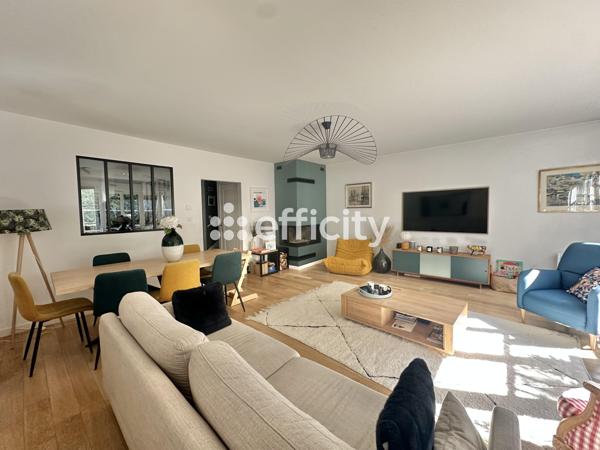 Maison 5 pièces - 131 m² Exclusivité efficity