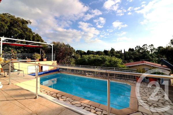 Maison à vendre  5 pièces - 125 m2 FREJUS - 83