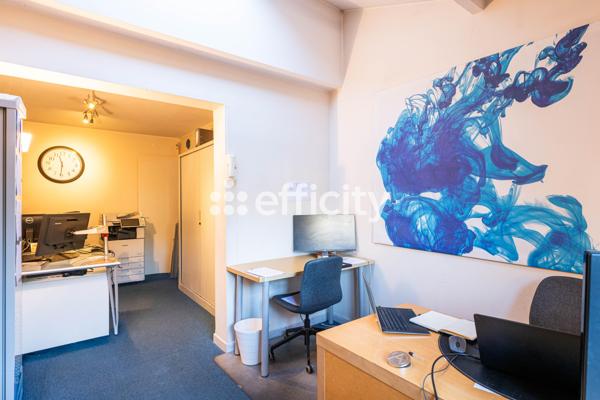 Maison
         6 pièces
        - 178 m² 448 000 € *