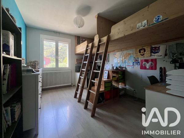 Maison à vendre 6 pièces 135 m² Tournon-sur-Rhône
