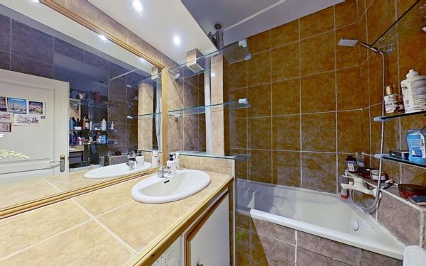 Appartement à vendre    1 pièce • 30 m2 Lyon 9