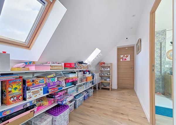 Maison familiale à Luzarches avec confort de plain-pied ? Quartier recherché, à deux pas du centre-ville