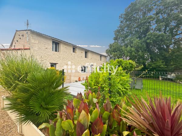 Maison
         6 pièces
        - 192 m² 315 000 € *