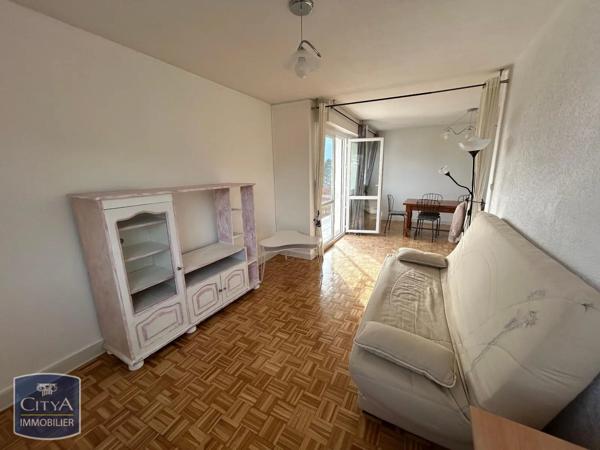 Appartement à louer 2 pièces 58.27m²