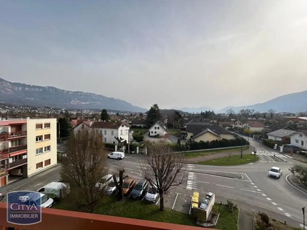 Appartement à louer 2 pièces 58.27m²