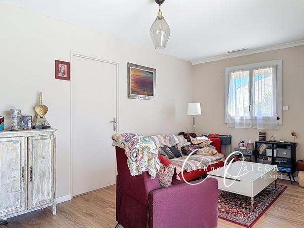 Maison plain pied - T 4 - Garage et Piscine