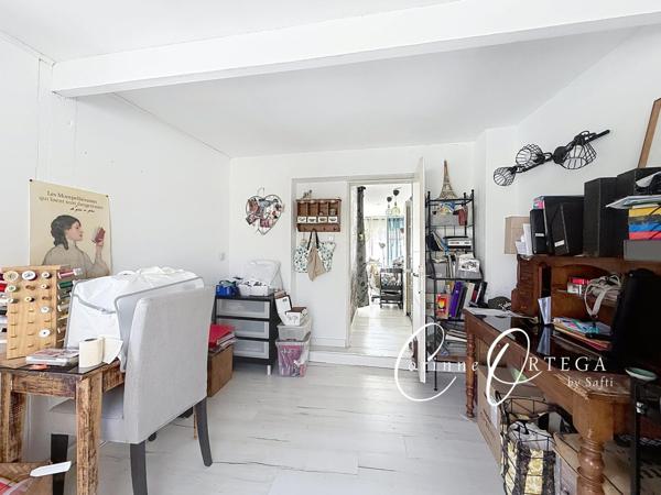 Maison plain pied - T 4 - Garage et Piscine