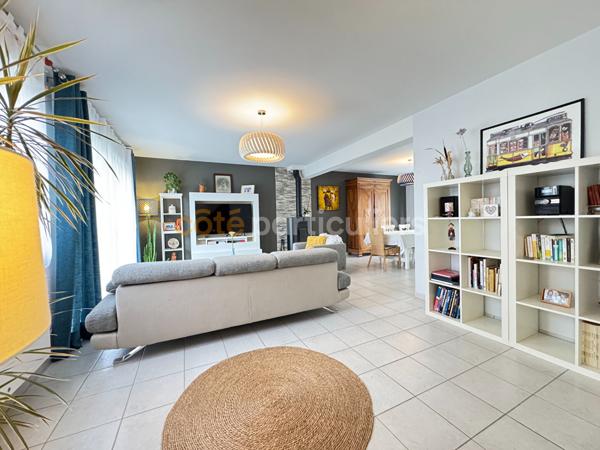 Vente
                Maison148 m² - 7 Pièces -
                    ORLEANS (45000)