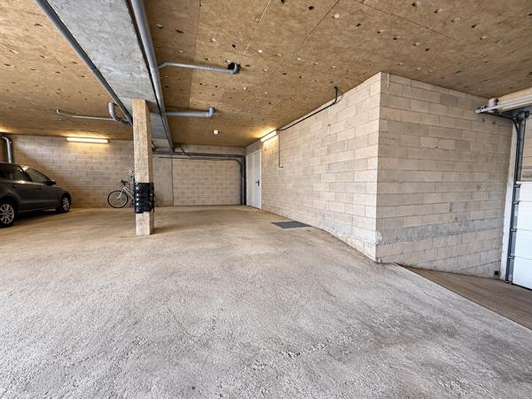 Appartement
         2 pièces
        - 38 m² Exclusivité 200 000 € *