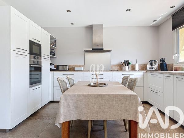 Maison à vendre 5 pièces 164 m² Taillades