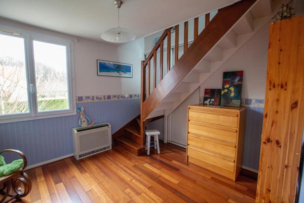 SUPERBE MASON FAMILIALE 205 m2