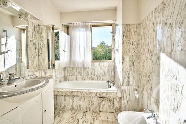 Maison à vendre  6 pièces - 275 m2 VILLEFRANCHE SUR MER - 06